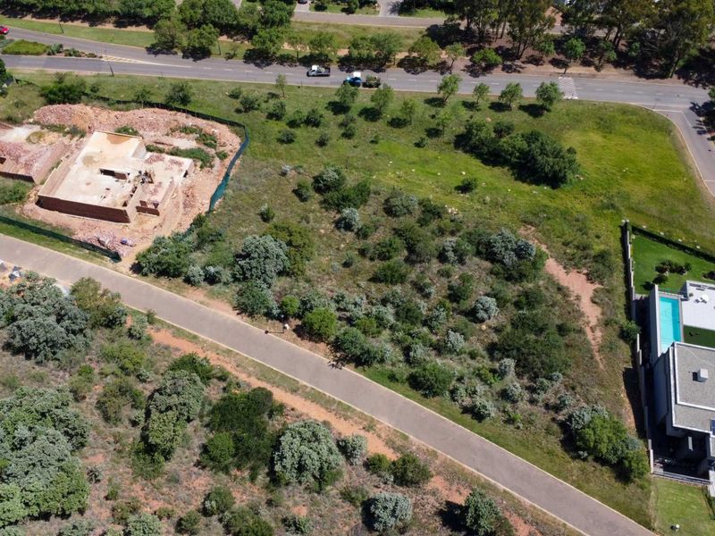 Exceptional piece of land, with mountain views and pre approved plans. - Photo 4