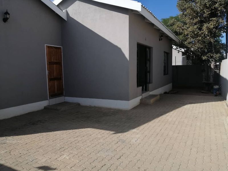 Flat for sale,Okahandja - Photo 4