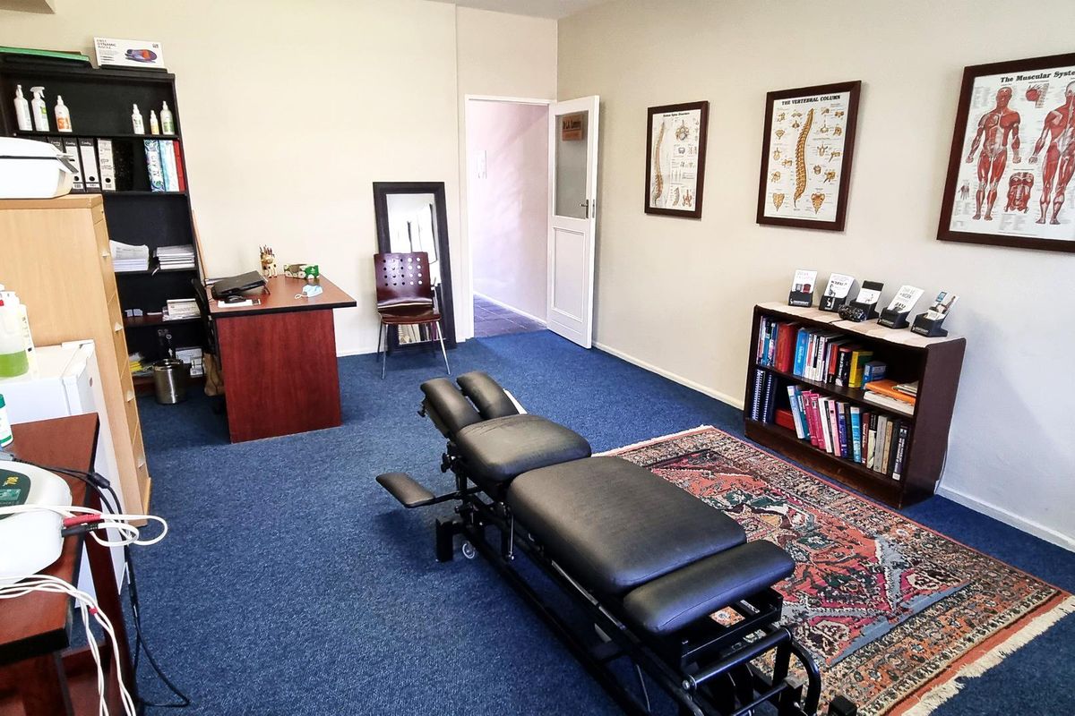 Ground Floor Office in Excellent Condition - Photo 2