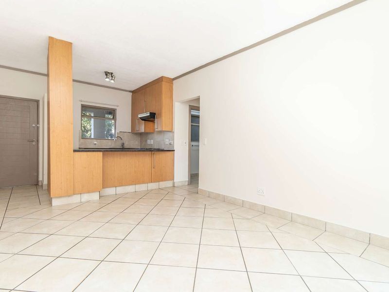 Move-In Ready! Lovely 1 Bedroom Apartment in Popular Matika Estate - Photo 7