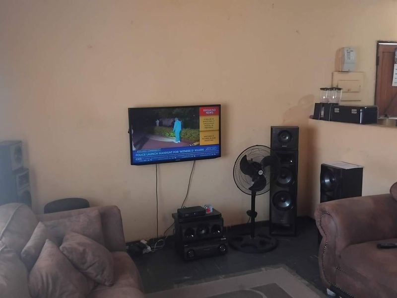 2 Bedroom for Sale in Mabopane Unit S - Photo 6