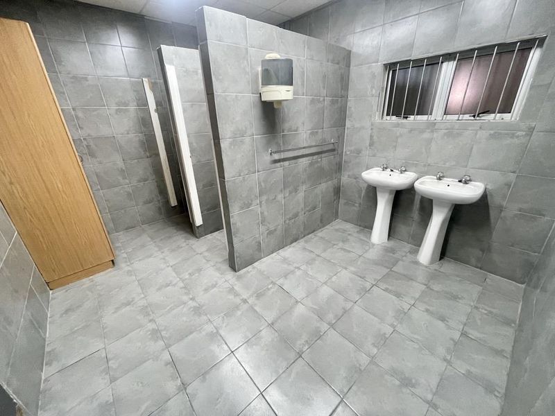 Hendra - Prime Office Space To Let in Briardene – 475m2 - Photo 10