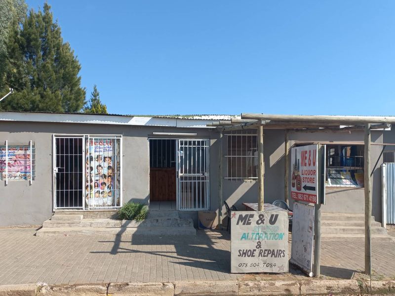 Affordability In The Heart Of Dealesville With Lots Of Extra's. - Photo 2