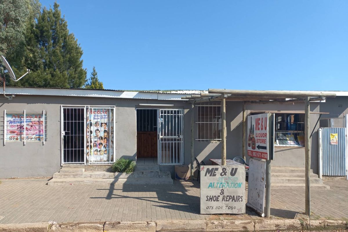 Affordability In The Heart Of Dealesville With Lots Of Extra's. - Photo 2