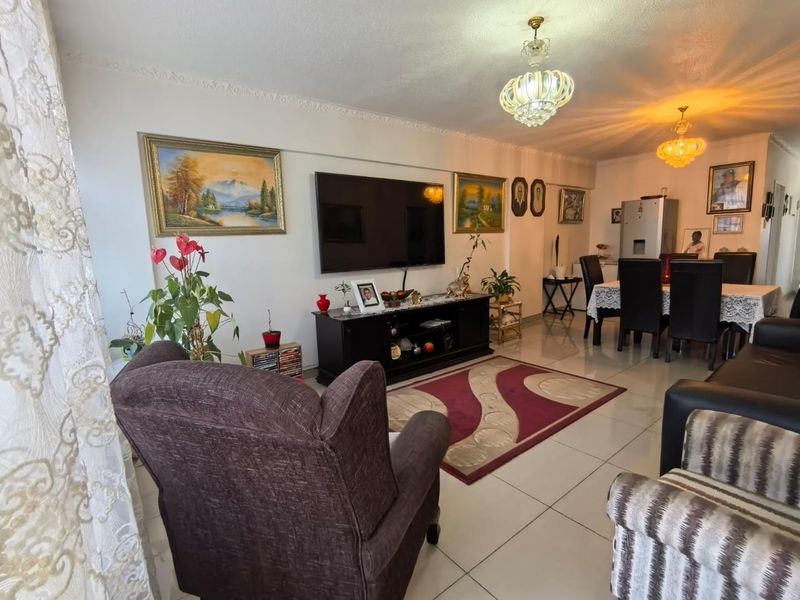 Beautiful Home For Sale - Photo 2