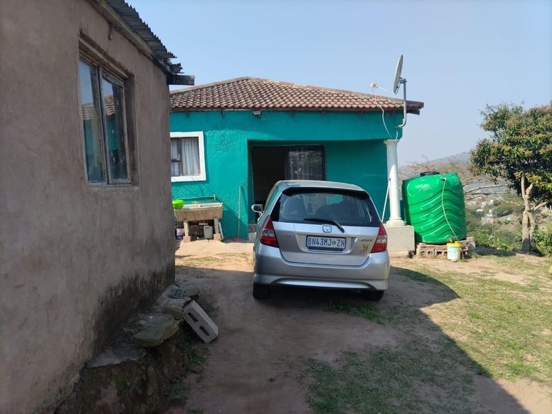 Welcome to your future home sweet home, nestled in the captivating locale of Luganda - Photo 1
