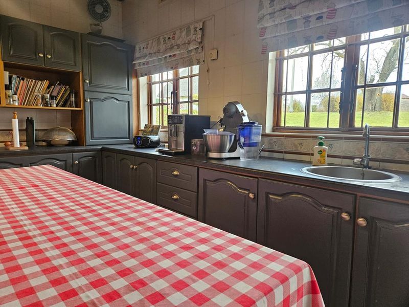Grand Drakensberg Manor with Guest Lodge Rights & Spectacular Mountain Views – Rosetta, Giants View Estate - Photo 4