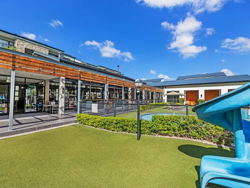 Ground-Floor 3 Bedroom Apartment in De Zicht Lifestyle Estate | Modern Living in a Secure Lifestyle Estate - Photo 2