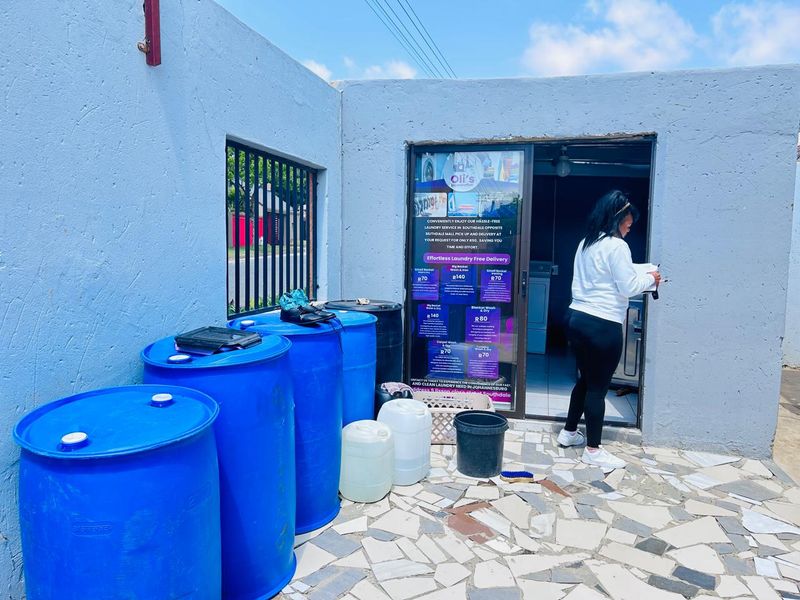 LUCRUTIVE BUSINESS WITH 12 UNITS AND A LAUNDRY!! - Photo 6