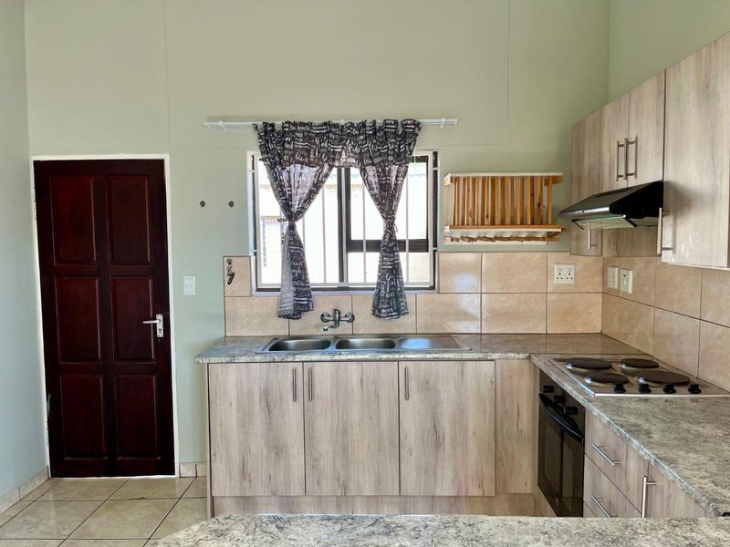 🏡 3 Bedroom House for Sale in Osona Village, Okahandja - Photo 10