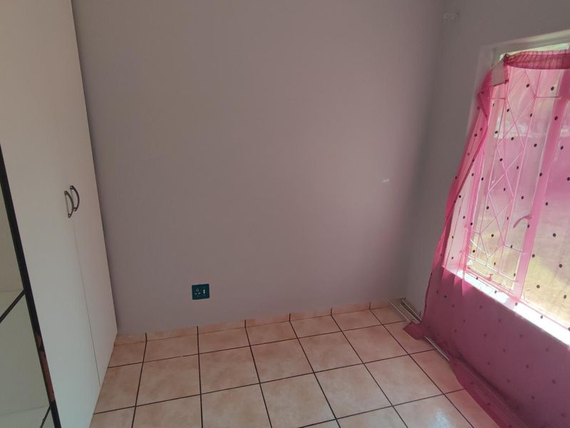 come view your next home - Photo 9