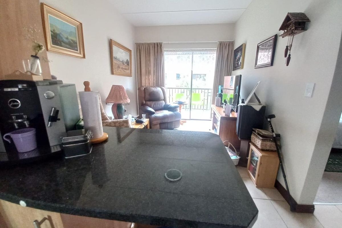 1 BEDROOMED RETIREMENT UNIT FOR SALE IN BRENTWOOD PARK - Photo 3