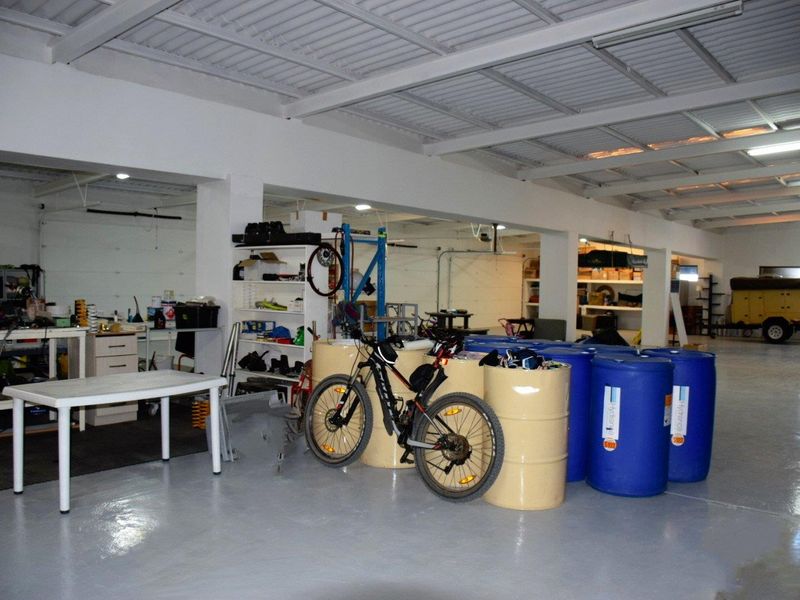 Small Holding with 5 Dwellings for sale - Photo 4