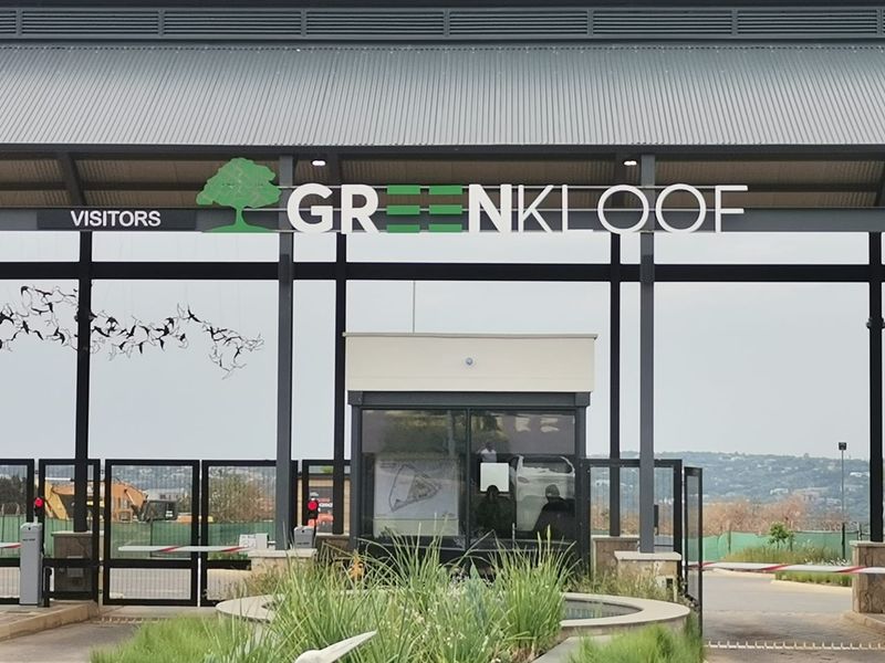 Stunning 2 bedrooms apartment in Mooikloof Smart City - Greenkloof Eco Estate - Photo 4