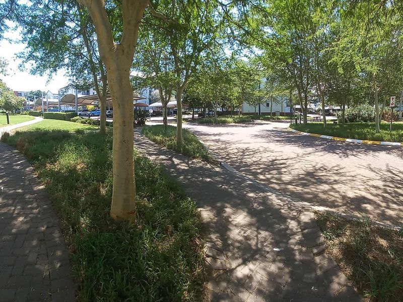 2 Bedroom 2 bathroom home for rent in Sandton(fourways) - Photo 10