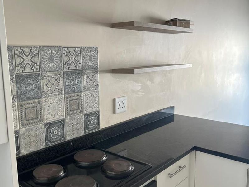 2 Bedroom apartment to let in Newton Park - Photo 10