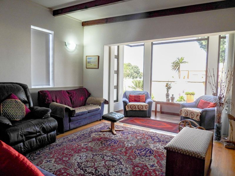 House For Sale in Vineta - Photo 4