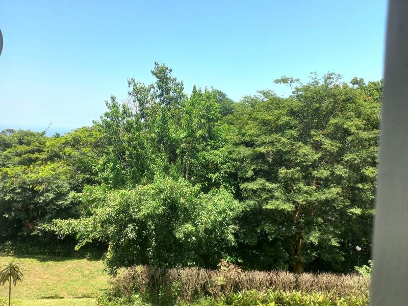 Sea-Facing Three-Bedroom Apartment for Sale in a Well-Managed Estate - Photo 4