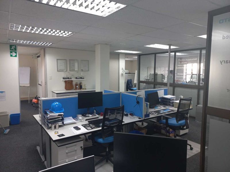 Corporate Business Park Office Space Available from 1 October! - Photo 1