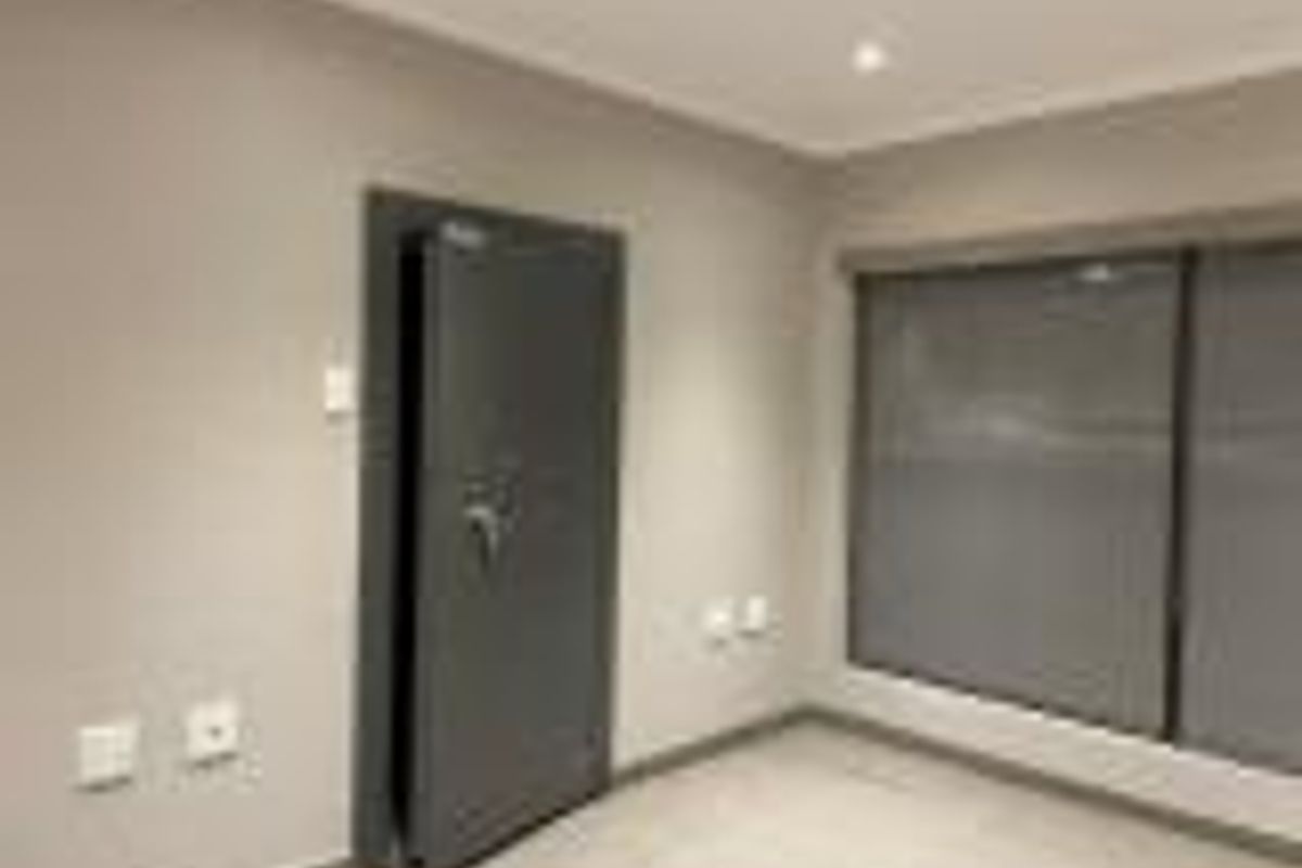 Logistics & Warehouse for sale – Emmarentia (Portion 30 of Farm No. 380) - Photo 3