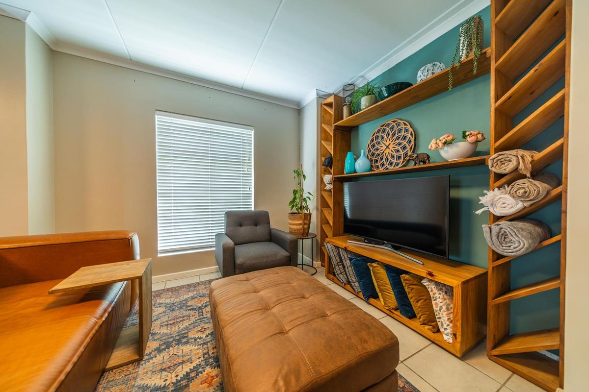 3-Bedroom Townhouse for sale in Stellenbosch - Photo 5