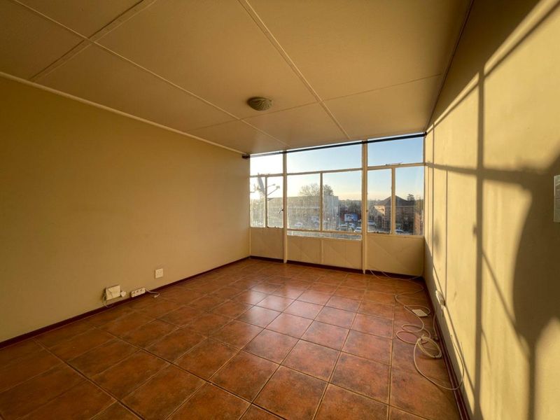 2nd Floor / Top Floor Bargain - Photo 8