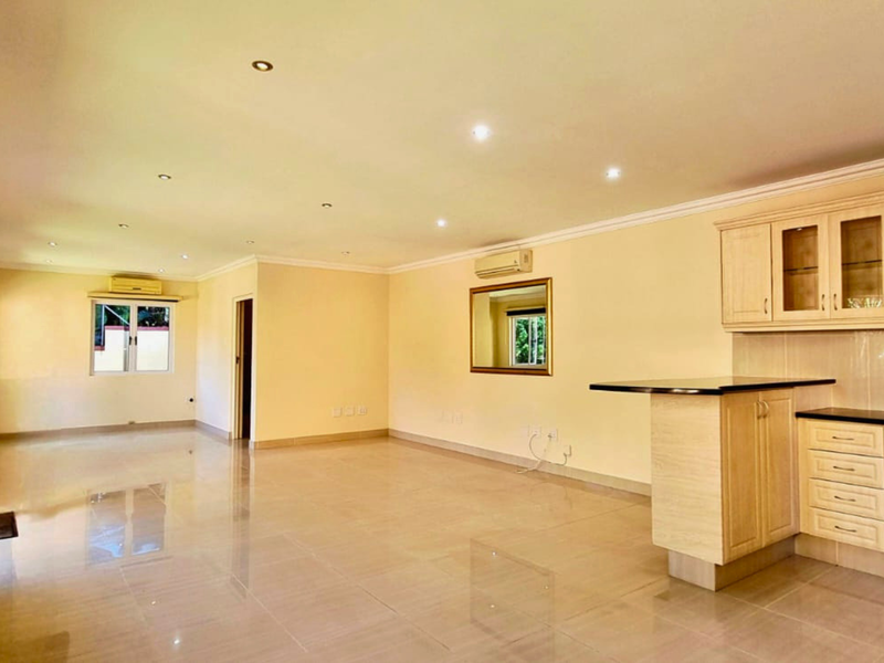 Standalone Office to Let in Durban North - Photo 4