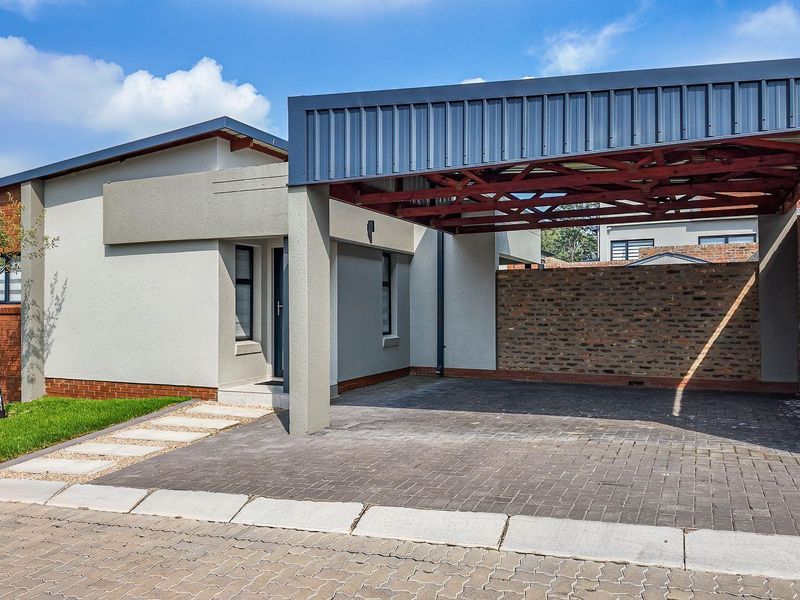 Luxury 2 Bedroom 2 Bathroom Cluster at the Lincoln - Photo 5