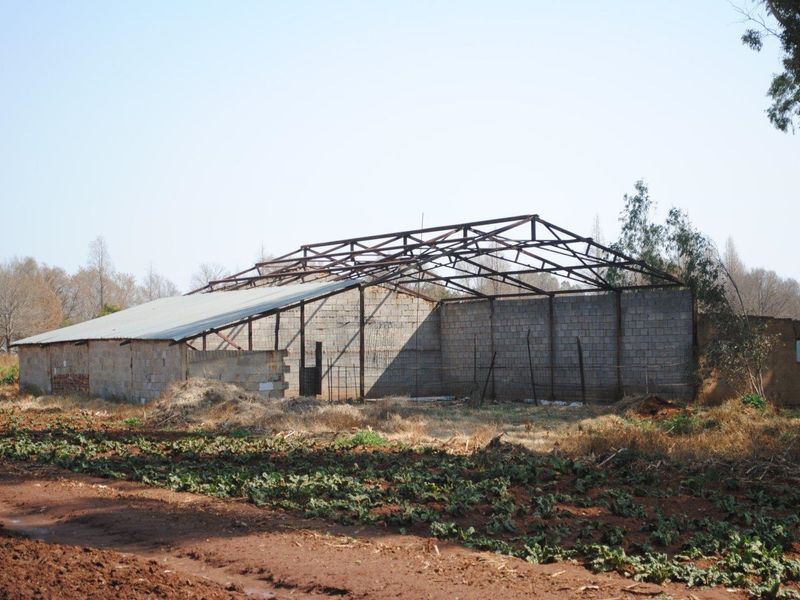 Visionaries, Developers dream, water front property opposite the completed Riverstone Mall - Photo 4