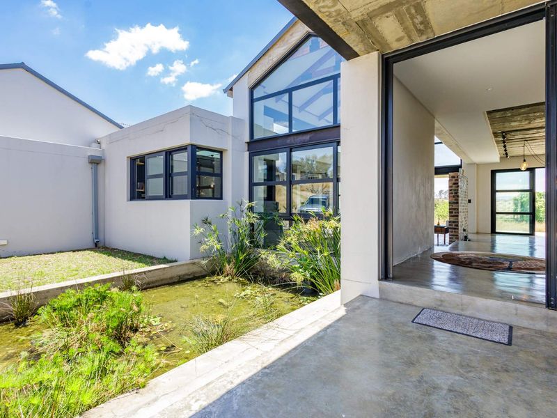 Monaghan Farms Sanctuary - Photo 10