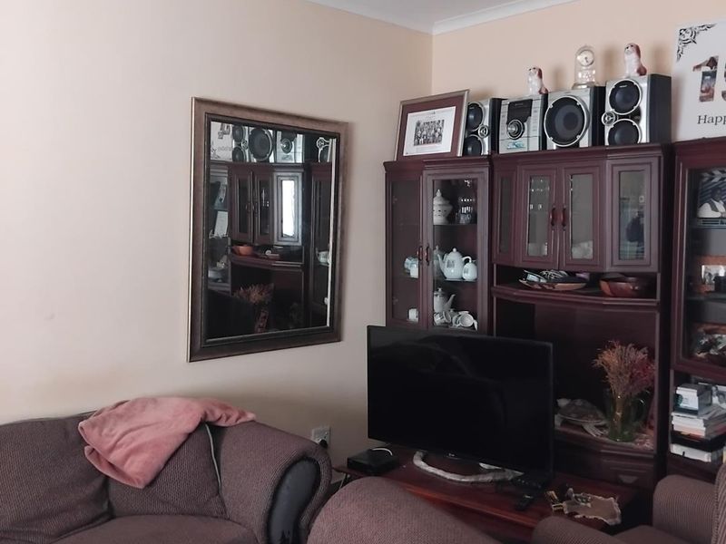 ACT NOW -  UNIT FOR SALE 🔥🔥🔥 - Photo 8