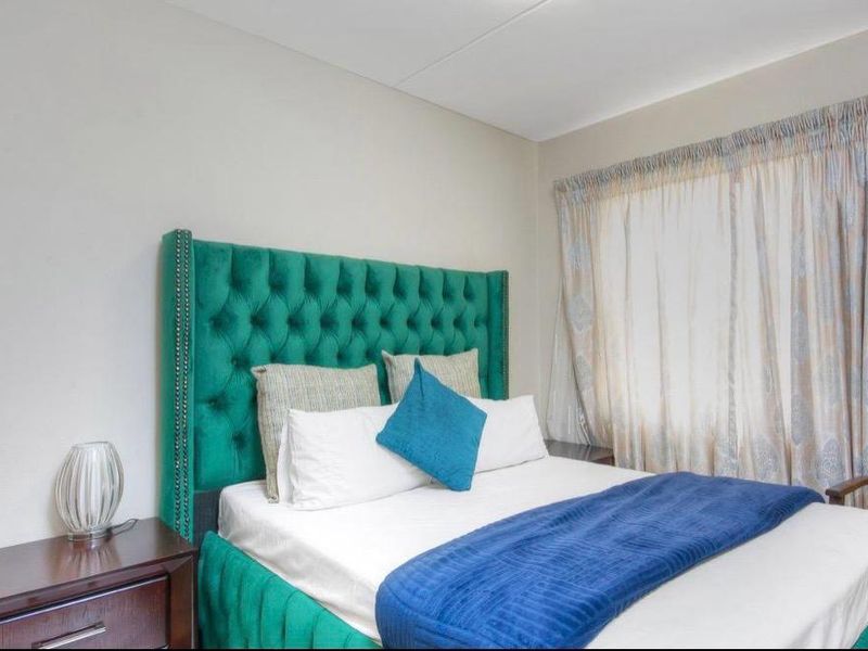 Ground floor 2 Bedroom - Photo 7