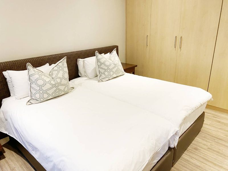 2 BED 2 BATH FULLY FURNISHED APARTMENT BENMORE - Photo 4