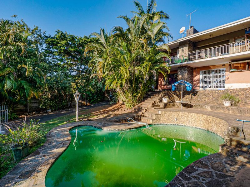 Spacious family home in excellent area - Photo 4