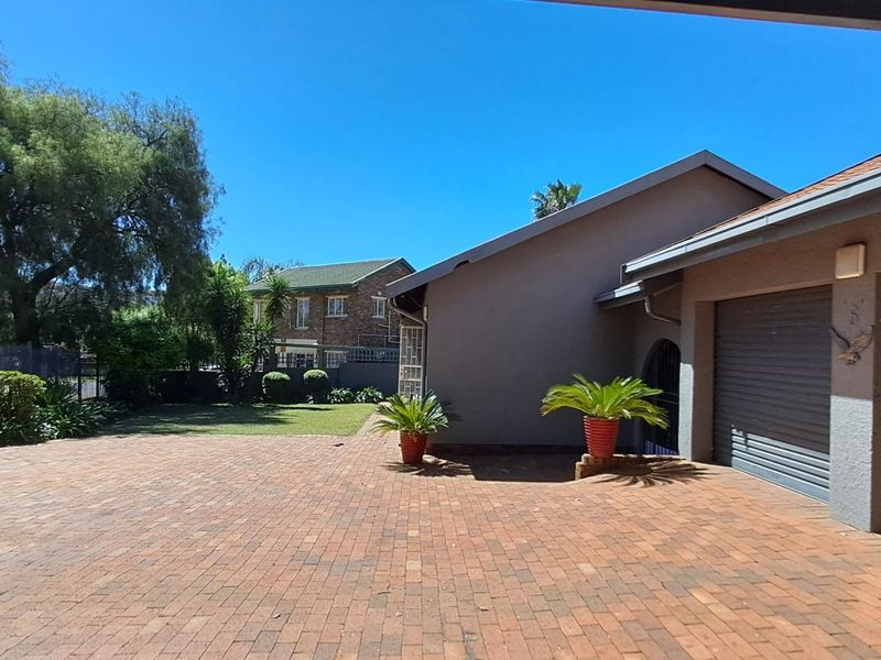 Best Area.....All you need ! - Photo 6