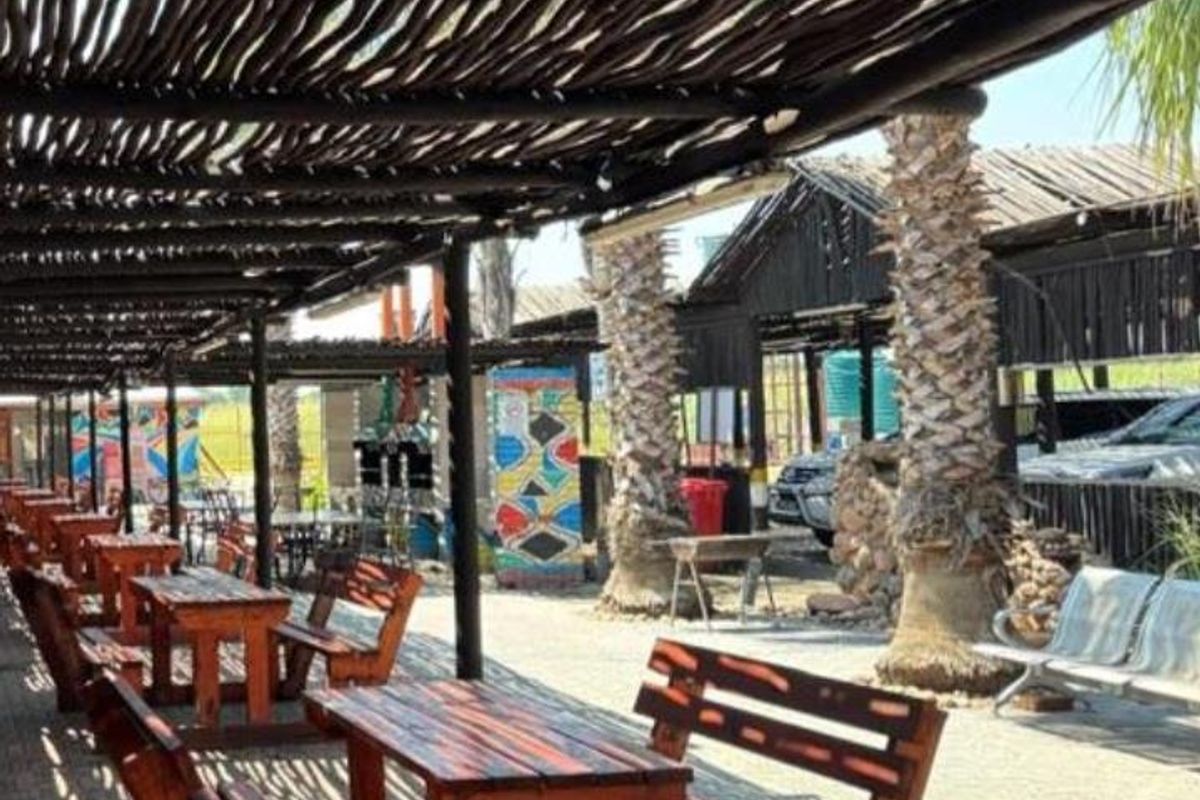 Escape to Paradise commercial resort for sale. - Photo 3