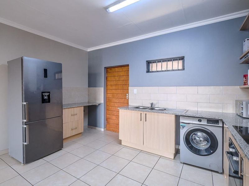 2bed 2bath for sale - Photo 6