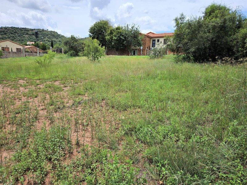 596m2 Vacant Land in Estate D'Afrique - Photo 4