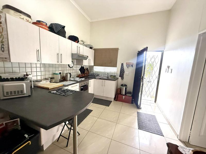 2 Bedroom Townhouse for Sale in Kleine Kuppe - Photo 3