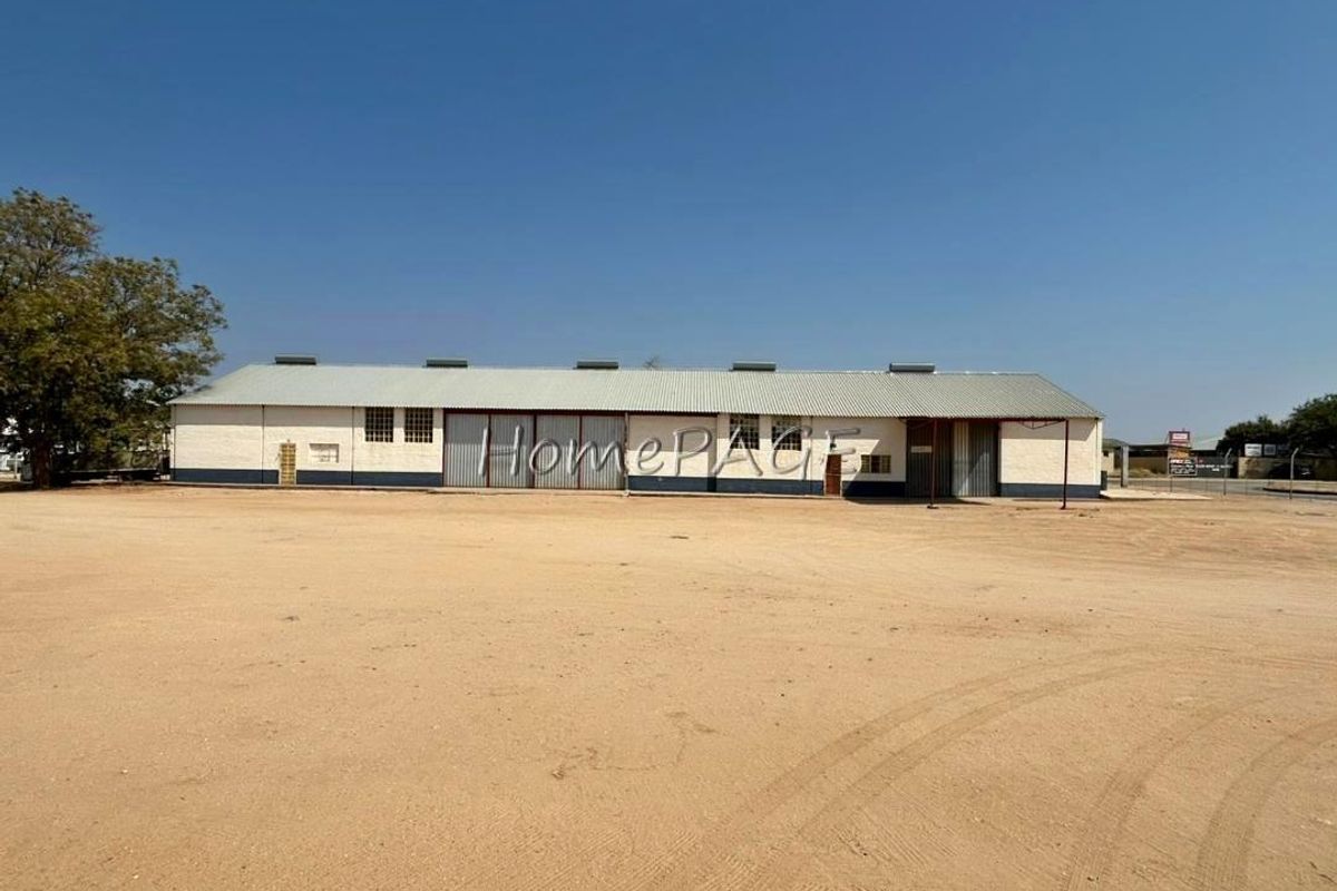 Industrial Property, Otjiwarongo:  Property with 7 warehouses/workshops is for Sale - Photo 4