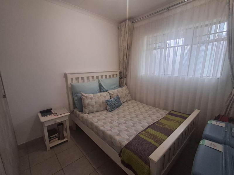 Elegant 4-Bedroom Ground Unit in Sagewood, Midrand - Photo 6