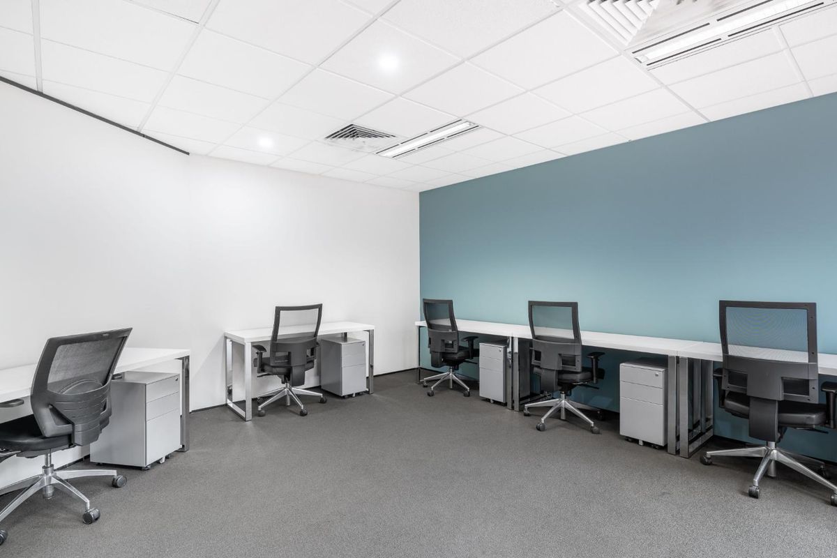 Discover many ways to work your way in Regus Beethoven St - Photo 4