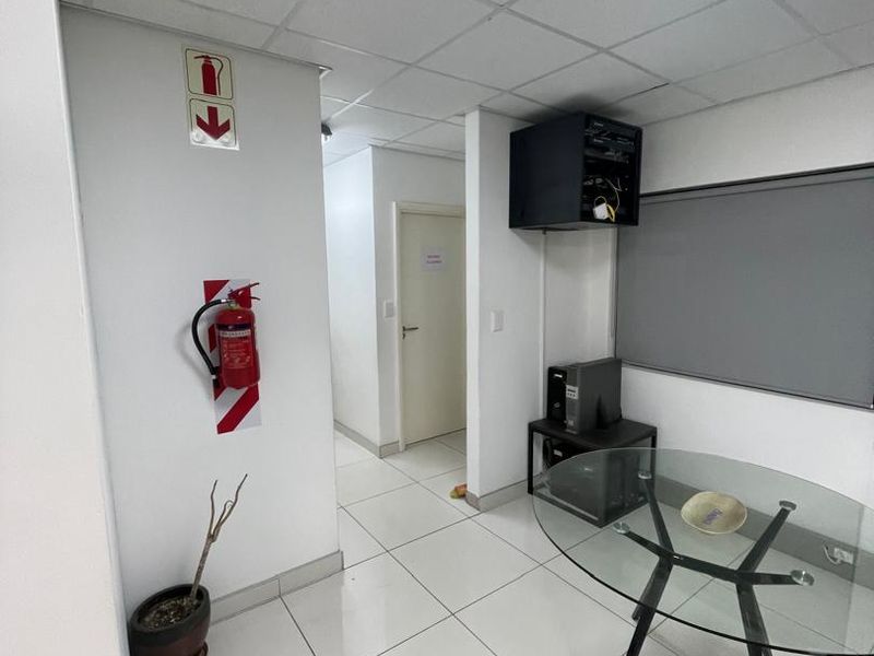 **Prime Office Space Available for Lease** - Photo 6