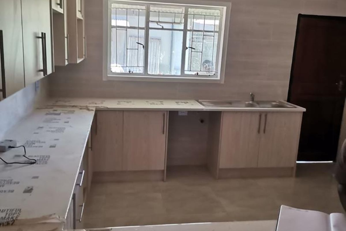 3 Bedroom House For Sale in Vanderbijlpark CW1 - Photo 5