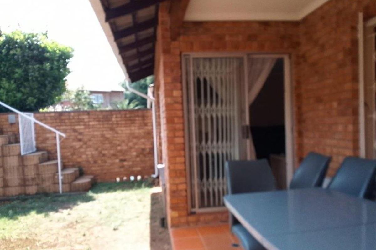 Young family - Photo 3