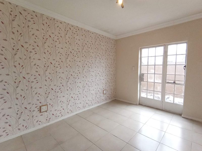 3 Bedroom townhouse for sale in Norkem Park Ext 2 - Photo 7