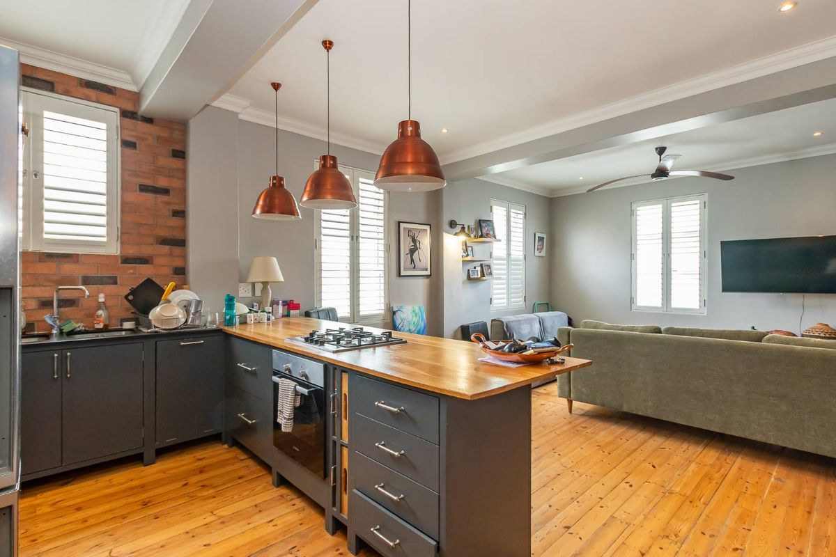 A Rare Art Deco Offering in a Prime Beachfront Location - Photo 3