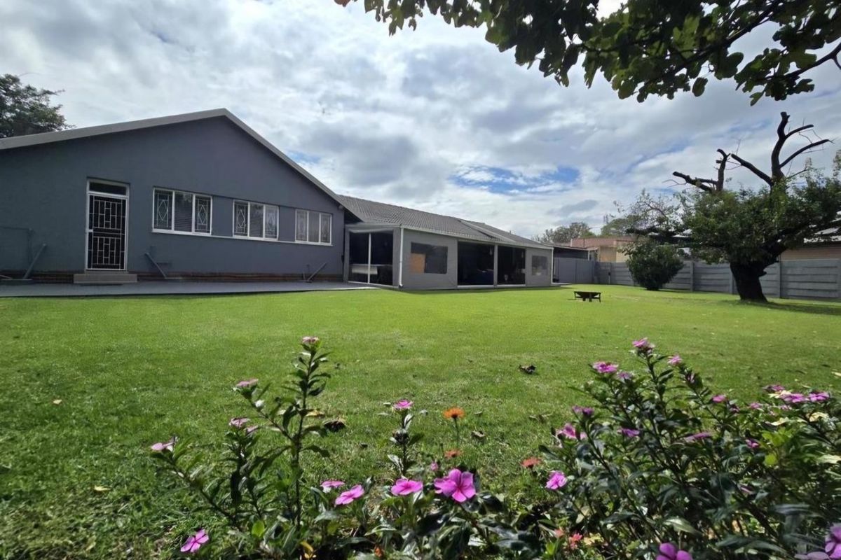 House For Sale in Randhart, Alberton - Photo 2
