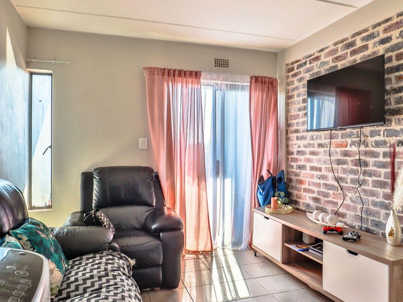 Two Bedrooms Apartment for sale in Lotus Gardens - Photo 8