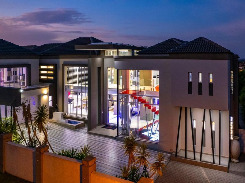 The Art House In Blue Valley Golf Estate - Photo 3